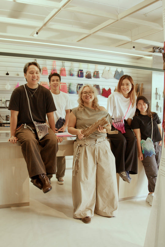 มอบประสบการณ์กระเป๋า Make Pleat Bag