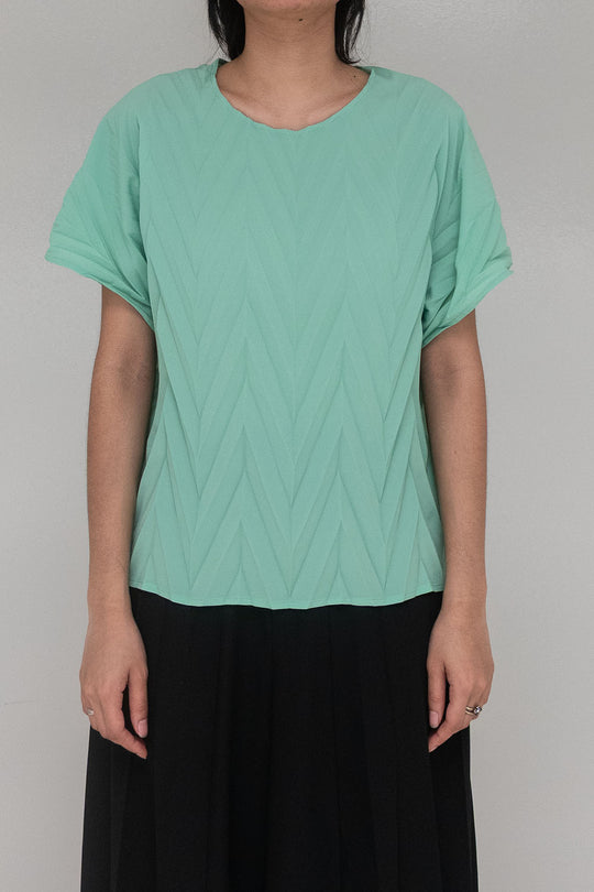 MAKE TEE