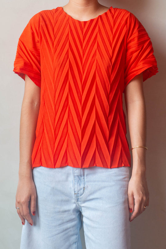 MAKE TEE