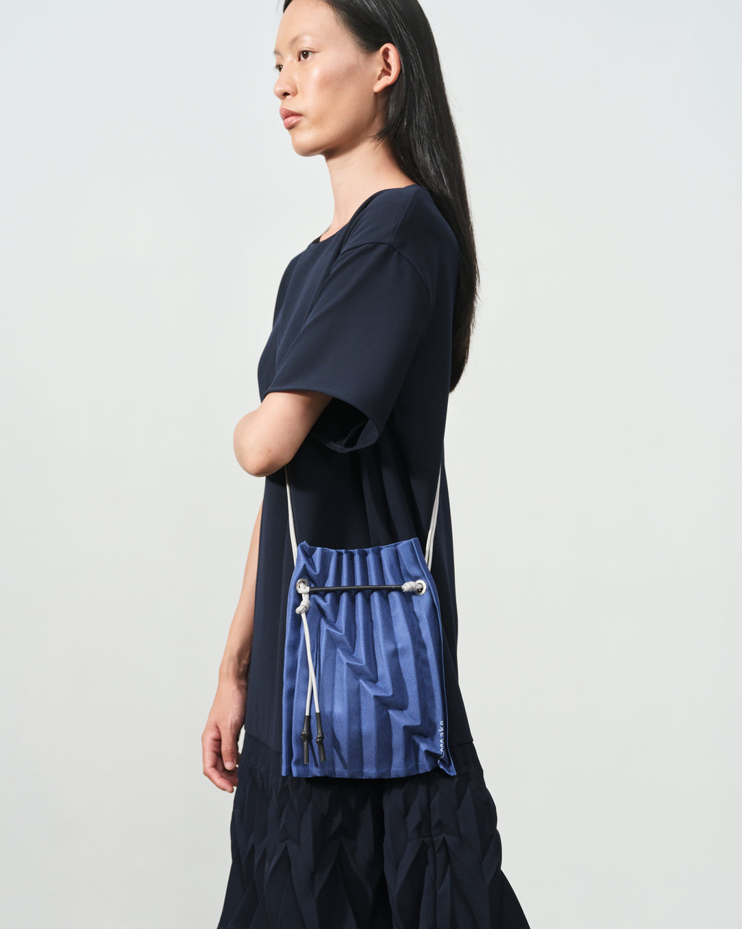 MAKE BAG COTS ONLINE EXCLUSIVE