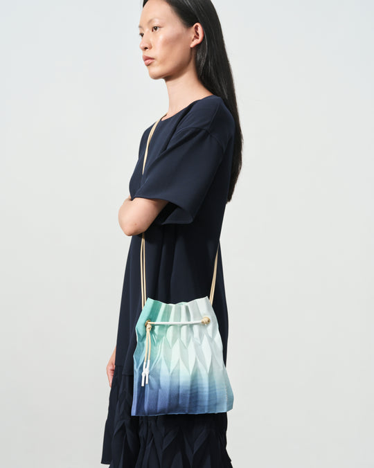 MAKE BAG COTS ONLINE EXCLUSIVE