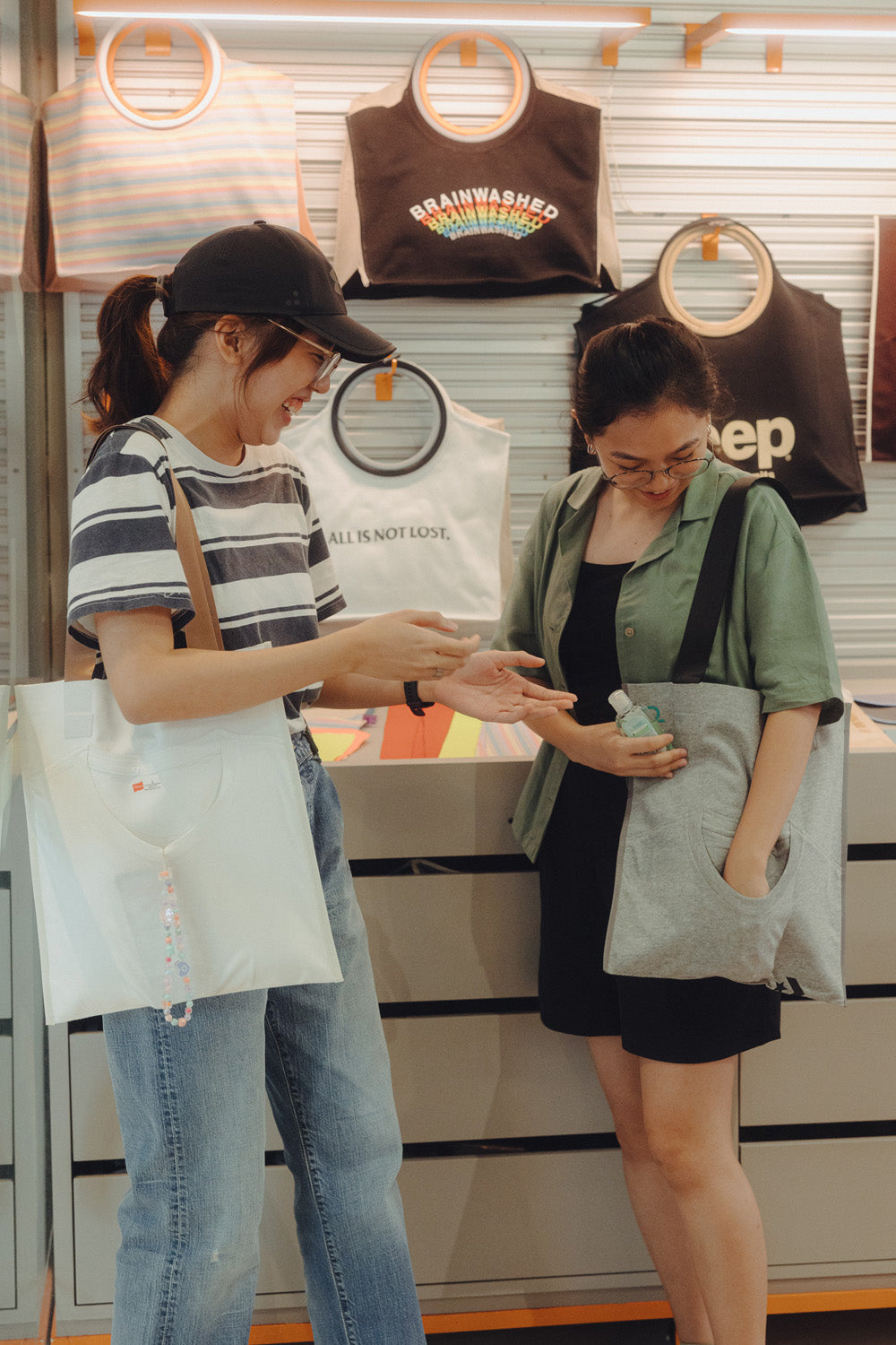 The Tee-tO-bag Experience – MAKE by GINLEE